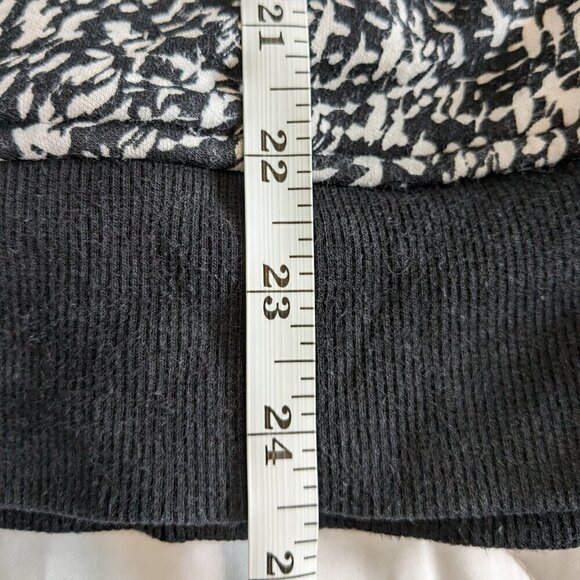 Athleta Triumph Hoodie Medium - Picture 16 of 16